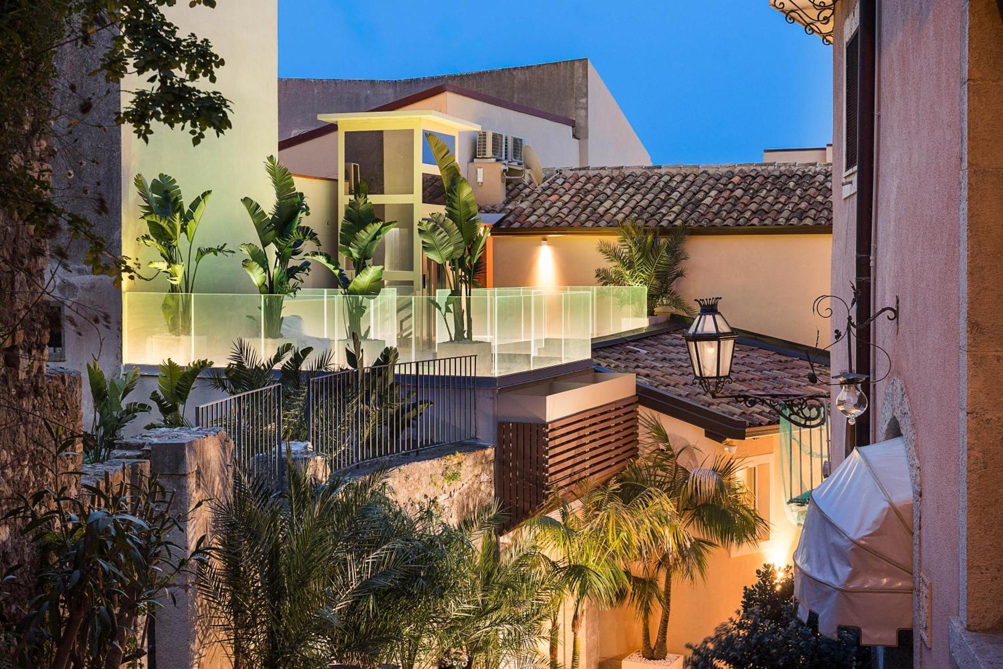 Taormina Infinity Suites Eksteriør billede