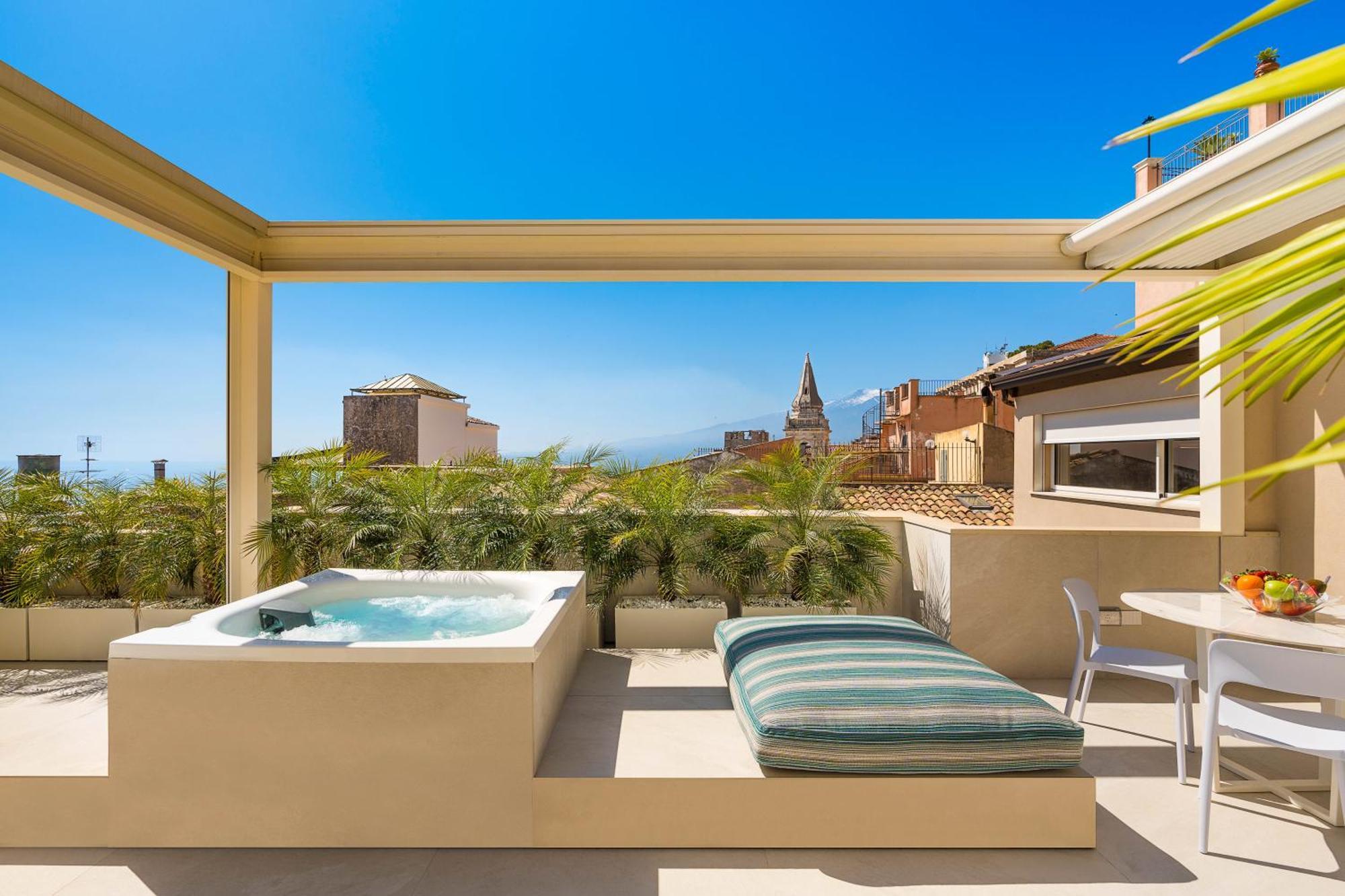 Taormina Infinity Suites Eksteriør billede