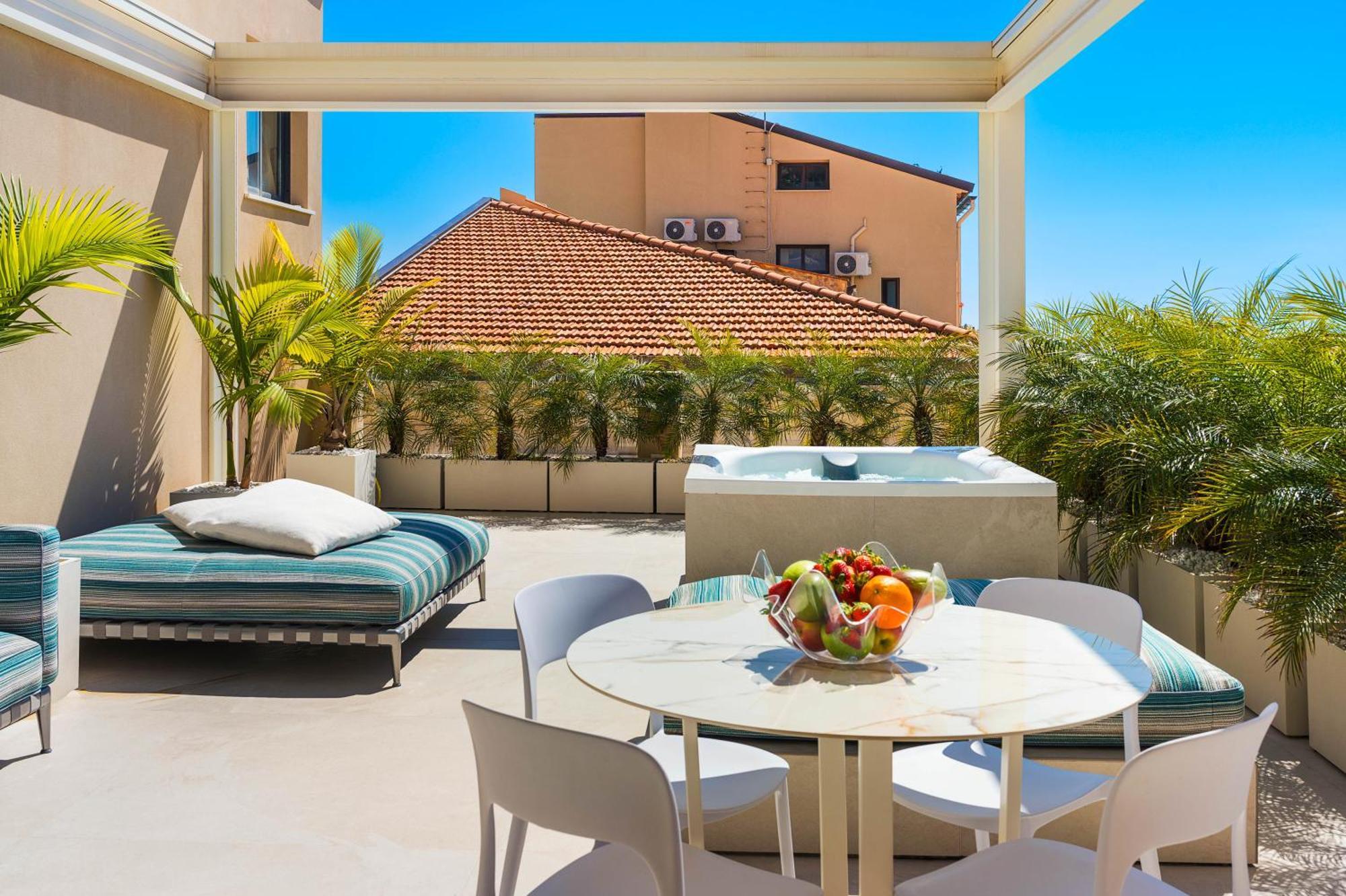 Taormina Infinity Suites Eksteriør billede